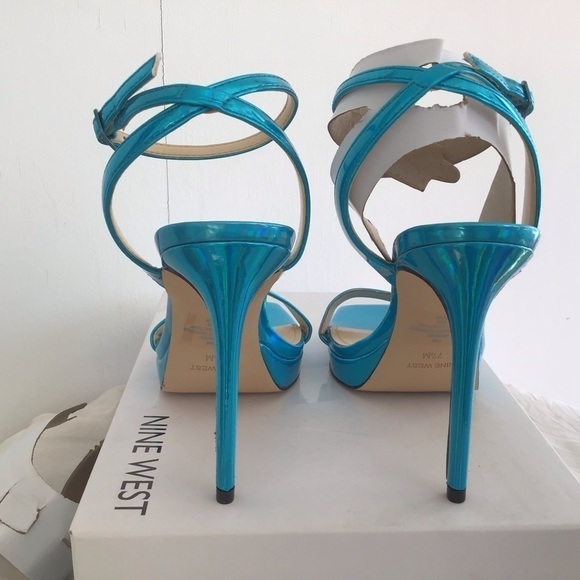 Nine West Zadie 3 blue Metallic Ankle Strap Heels. NWB. Size 7.5 - Picture 6 of 6